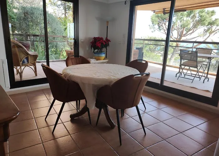 Nice Sea View Apartment Pool Terrace Air Conditioning Quiet Nice